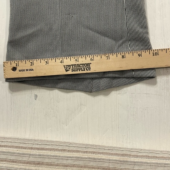 Glen Oaks No Iron Gray Pinstripe Dress Pants ~33x29 - Picture 4 of 14